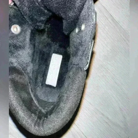 NWT juicy couture black pebbled faux leather lug boots. 7.5 - Picture 7 of 9